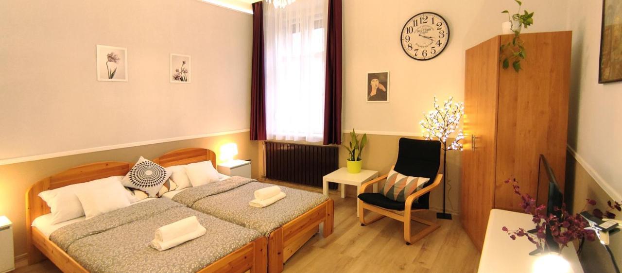 Center Apartman Szeged Exterior foto