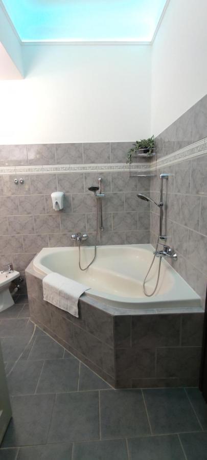 Center Apartman Szeged Exterior foto